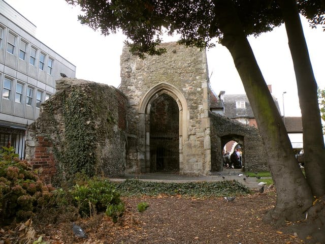         Las ruinas de la capilla