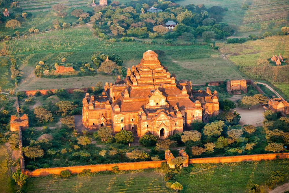 Dhammayangyi Pahto Bagan