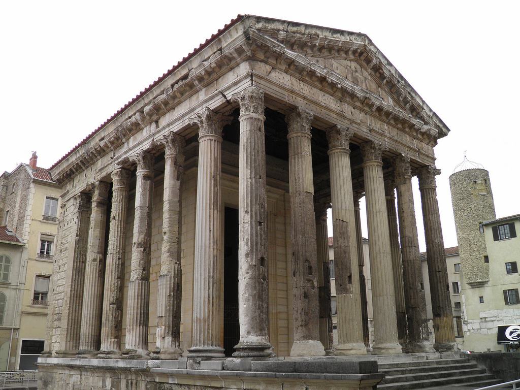 Templo de Augusto y Lívia