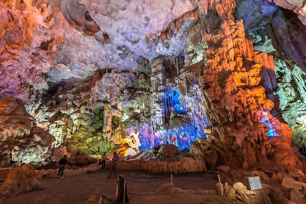 Cueva Hang Sung Sot