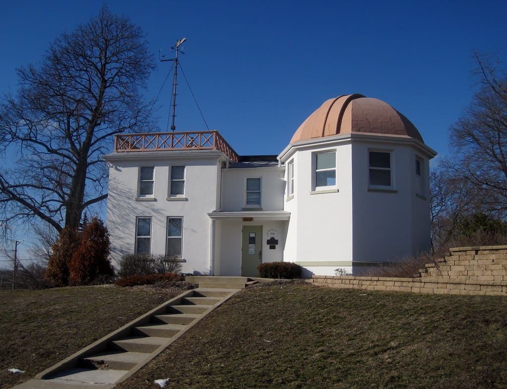 Observatorio/Planetario U-46