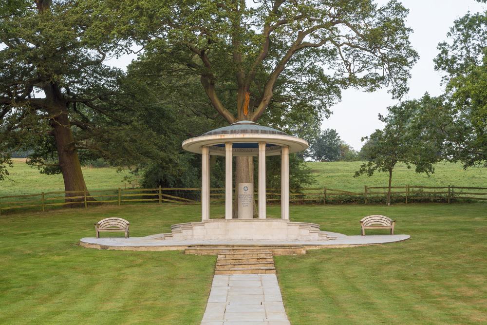 Memorial de la Carta Magna en Runnymede