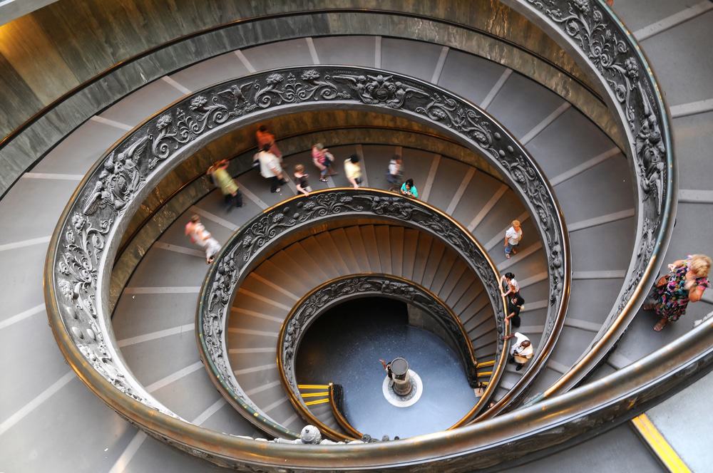 Las escaleras de los Museos Vaticanos