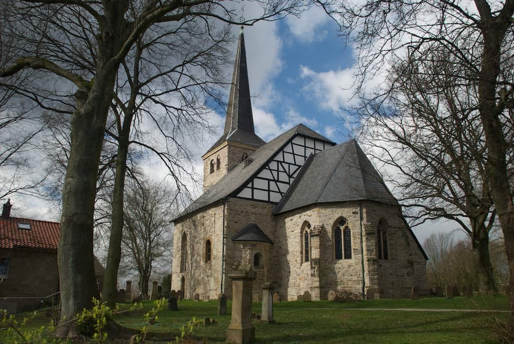 Iglesia de Stiepeler Dorf