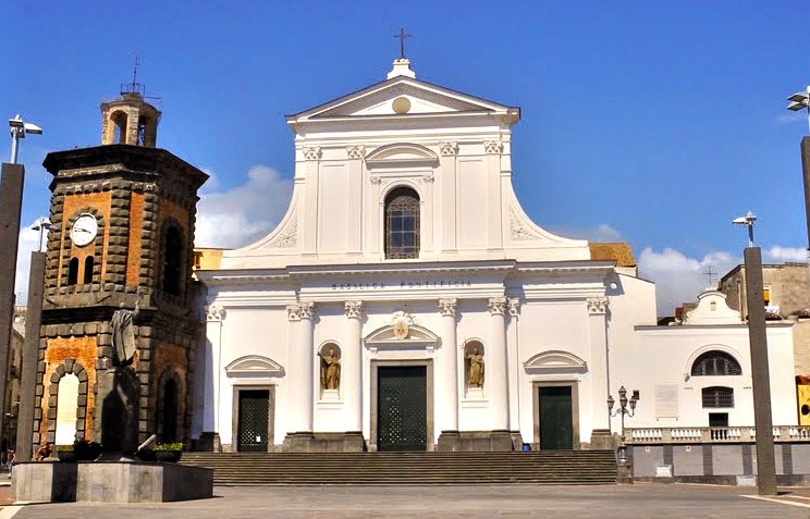 Basílica de Santa Croce Torre del Greco
