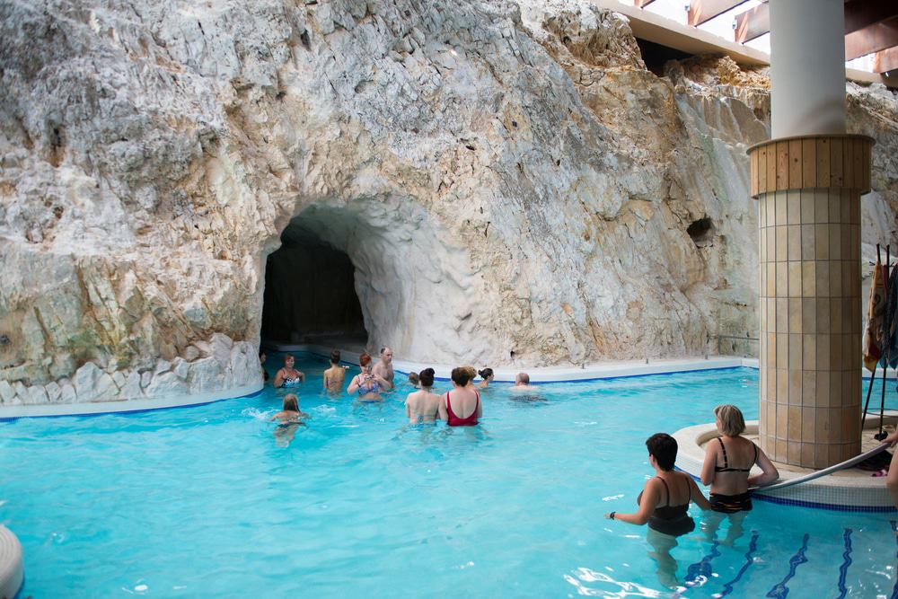 El baño de la cueva