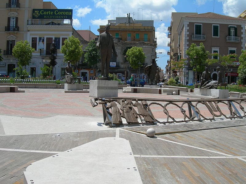 Plaza Umberto Giordano