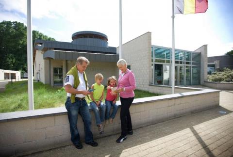 Flemish Visitors and Nature Education Centre de Nachtegaal